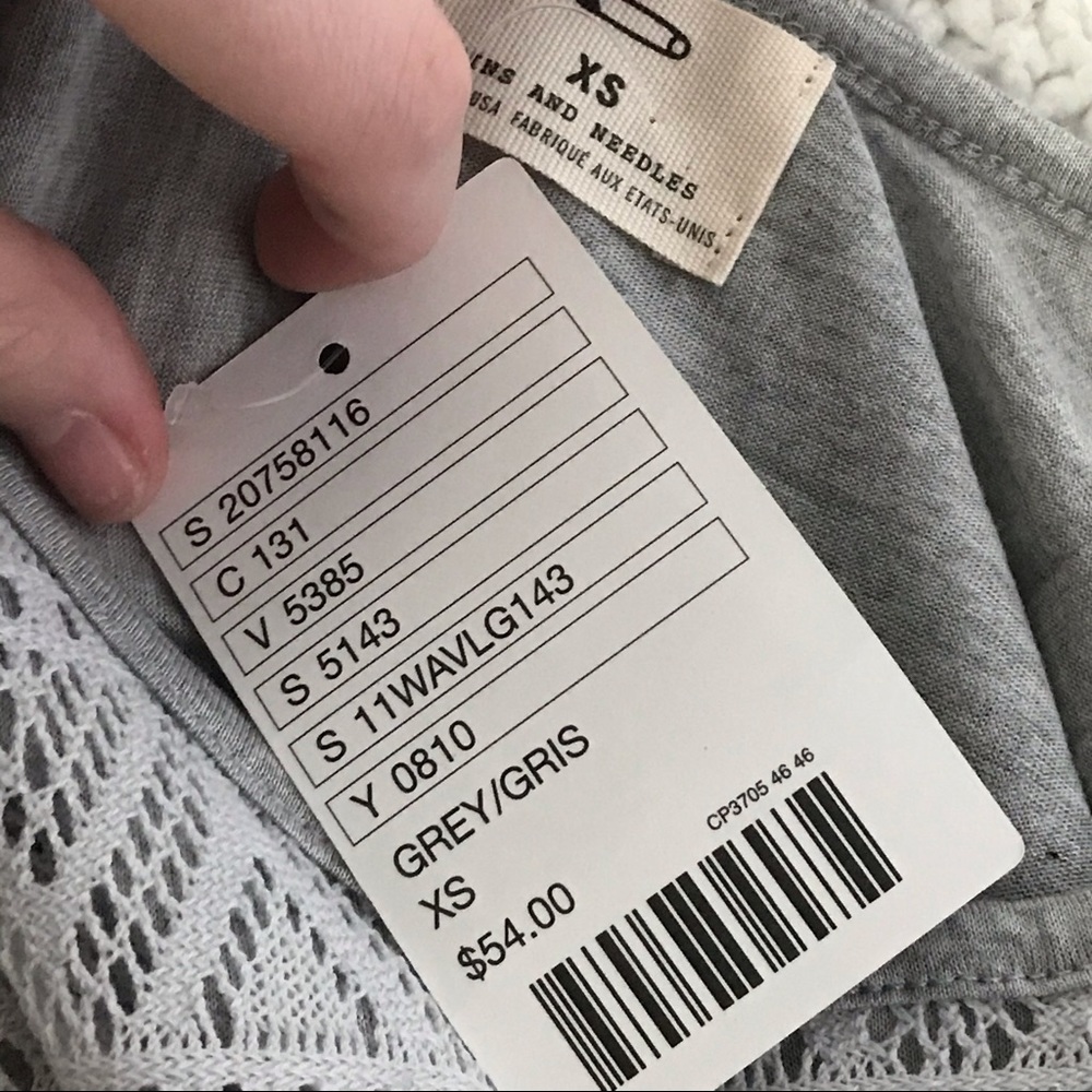 Grey pattern Romper - Picture 2 of 2